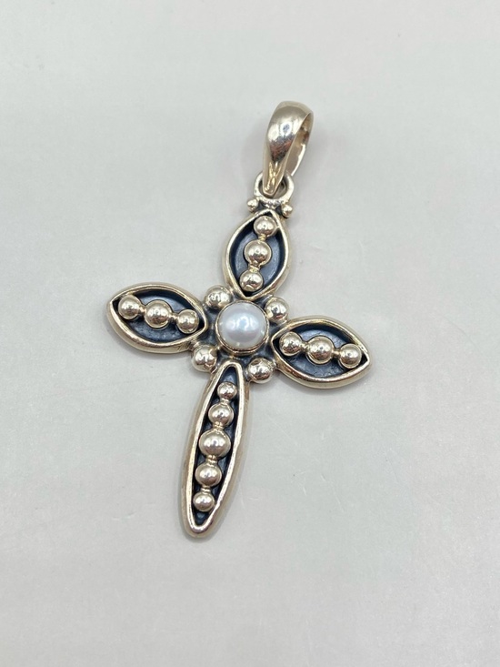 Silpada Jewelry - Silpada Sterling Silver Freshwater Pearl Cross Pendant S0971